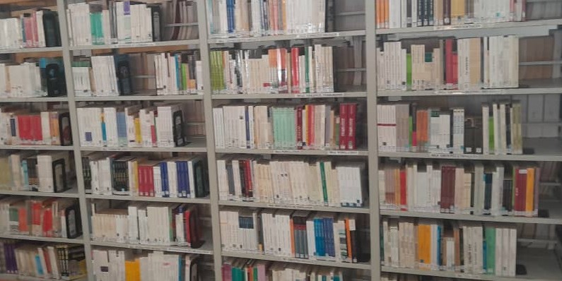 Bibliothèque Institut universitaire de Kolda Bibliothèque Institut universitaire de Kolda